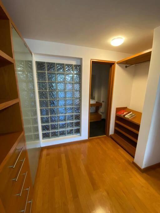 Hermoso Departamento En Bosques De Las Lomas Dos Habitaciones Mexico City Luaran gambar